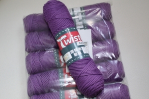 100% Baumwolle Twister curly 8 uni Fb. 49, dunkellila, 60°waschbar               - Handarbeit kaufen
