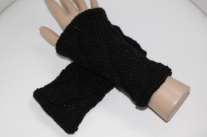 elegante handgestrickte Arm-/Handstulpen, Pulswärmer ohne Daumenloch, schwarz mit Glitzer  