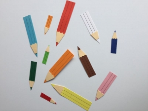 25 Streuteile Stifte (verschieden Größen gemischt), Einschulung, Schulanfang, Kindergeburtstag  - Handarbeit kaufen