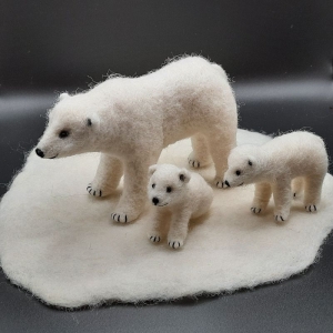 Eisbären am Nordpol ( Preis Eisbärin )