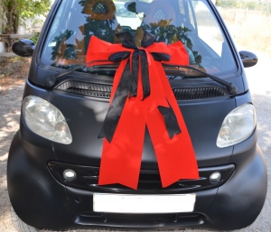 Riesen Autogeschenk Schleife 60x80cm, rot mit schwarz, Geschenkschleife für Autogeschenk zum Geburtstag