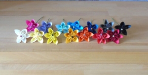Papierblumen - Kusudama Blumen bunt // Dekoration // Blumenstrauß // Blüten aus Papier // Origami // Geschenk // Dekoridee - Handarbeit kaufen