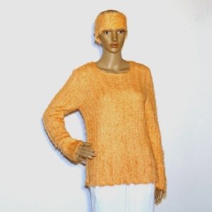 Sehr schöner Eleganter  Damen-Pullover in Aprico. - Handarbeit kaufen
