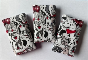 TaTüTa - wunderschönes Taschentuchtäschchen - Hunde - Handarbeit kaufen