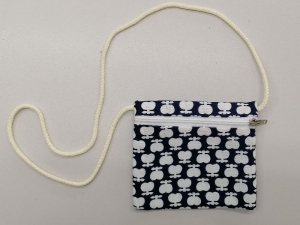 Brustbeutel, Brusttasche für Kinder zum Umhängen  - Handarbeit kaufen