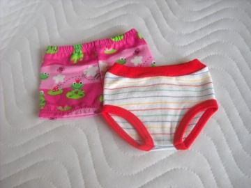 Handgemachte Unterwäsche Slip Panty für Puppen ca.  46-48 cm  