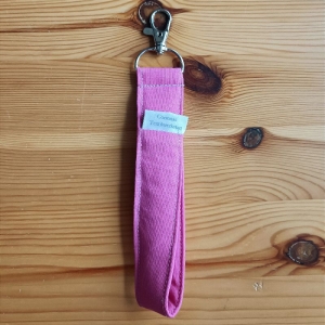 Schlüsselband, 13cm lang, aus Stoffresten, pink - Handarbeit kaufen