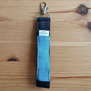 Schlüsselband, 14cm lang, aus Jeans, schwarz, hellblau