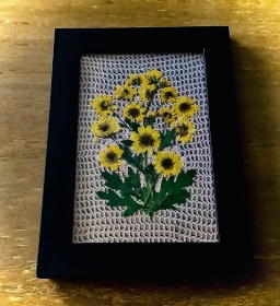 Holzbilderrahmen, Fotobilderrahmen - Unikat - Echte gepresste kleine Chrysanthemen  - Handarbeit kaufen
