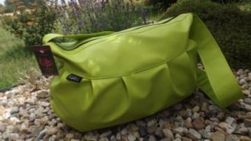 RiBo Sporttasche Strandtasche  Shoppertasche genäht aus Kunstleder in pistazie kaufen shoppen glücklich machen