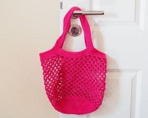Häkeltasche Einkaufstasche Einkaufsnetz in pink aus hochwertiger Baumwolle mit Schulterriemen gehäkelt - Handarbeit kaufen