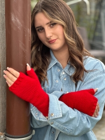Armstulpen mit Daumen,Pulswärmer mit Muster,Fingerlose Handschuhe in Farbe Rot ,gestrickt von KiniasKnitting - Handarbeit kaufen