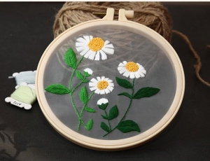 Stickset Anfänger Blumen transparent, Stickset Erwachsene, Geschenk für Mama, Freundin oder Schwester, Embroidery Kit