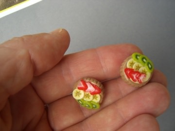 Ohrstecker Mini Obst Törtchen Ohrringe Ohrschmuck modelliert aus Fimo