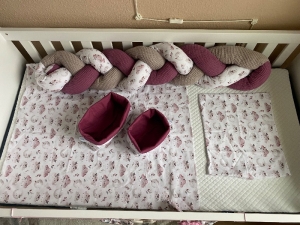 5 tlg Babyzimmer Set  ❤️ Bettwäsche  ❤️ Bettschlange geflochten  ❤️ Utensilos ❤️  Unikate  - Handarbeit kaufen