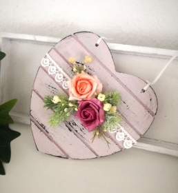 Dekohänger Herz Shabby Chic Türdeko Aufhänger mit Rosen Wanddekoration - Handarbeit kaufen