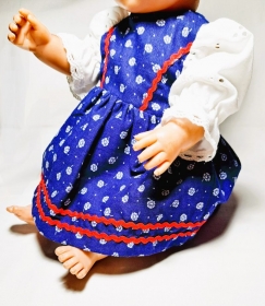 genähtes Trachtenkleid blau-weiß-rot mit Blümchen Größe 43-46 cm  - Handarbeit kaufen