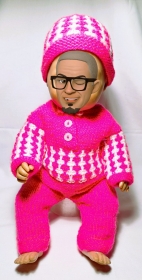 gestrickter Puppen-Anzug mit Mütze rosa-weiß Größe 43-46 cm  - Handarbeit kaufen