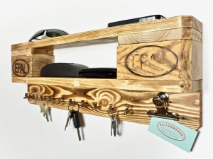 Stylisches Wandbord mit Schlüsselbrett (10 Haken), handgemachtes Palettenregal, Europalette  