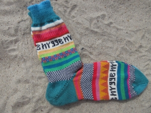 Bunte Socken hygge Gr. 43-44 - gestrickte Socken für knallbunte Männerfüße 