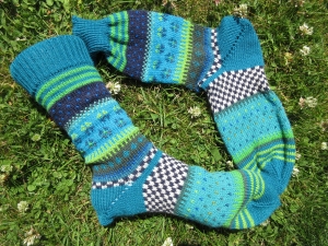 Bunte Socken Gr. 40/41 - gestrickte Socken in nordischen Fair Isle Mustern 