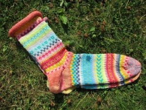 Bunte Socken Gr. 39/40 - gestrickte Socken in nordischen Fair Isle Mustern - Handarbeit kaufen