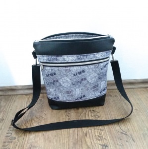 Handtasche☆Umhängetasche ☆ aus  Kunstleder kombiniert  mit einem passenden Baumwollstoff 