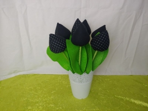 Stoff Tulpe einzeln in Schwarz und Schwarz mit Punkten  - Handarbeit kaufen