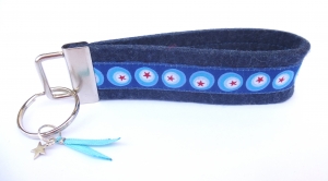 Schlüsselanhänger - KREISEL-STERNE rot-blau - Wollfilz jeansblau