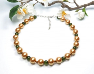 Kayleigh-und-Sorrow Halskette grün goldfarben Collier Einzelstück Kette 