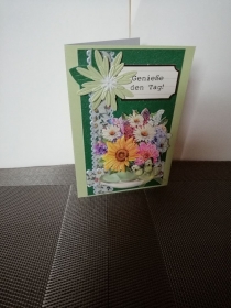 Geburtstagskarte für eine Frau mit Blumen - Handarbeit kaufen