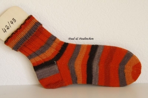  Socken handgestrickt, Größe 42/43, Fb.: bunt Artikel 4412, bei Paul & Paulinchen   