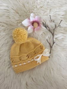 Baby Bommelmütze für die kleine ♡ Miss ♡ aus 100% Merinowolle