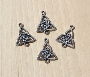 4x Verbinder keltischer Knoten Antik Silberfarben 24x21mm  - Handarbeit kaufen