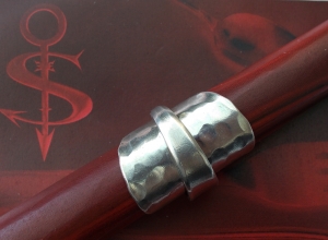 Besteckschmuck Ring ♥  Hammerschlag Ring  aus einem Kaffeelöffel  Größe 58