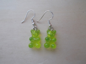 *COLORADO* ♥ Ohrhänger aus handgefertigten Resin/ Epoxidharz Perlen in Form von Gummibärchen gelb/grün