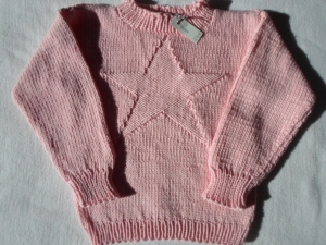 Gr.98/104 Kinderpullover in rosa mit eingestricktem Stern aus reiner Baumwolle handgestrickt - Handarbeit kaufen