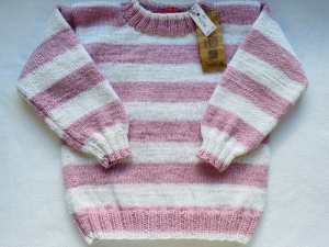 Gr.92/98 Kinderpullover in rosa und weiß gestreift aus reiner Schurwolle mit Alpaka glatt rechts handgestrickt - Handarbeit kaufen