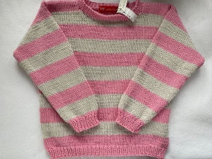 Gr.116/122 Mädchenpullover in rosa und kid gestreift aus reiner, weicher Baumwolle glatt rechts handgestrickt - Handarbeit kaufen