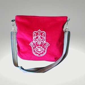 Cord Tasche //Mädchen Tasche / Hamsa // Fatimas Hand ///Schultertasche Damen // cross body Bag // Tasche pink // pinke Tasche // rosa Tasche //kleine Taschen zum Umhängen  - Handarbeit kaufen