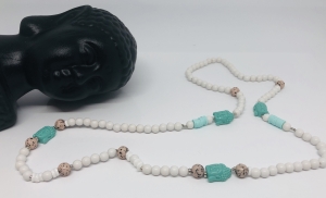 Halskette mit Buddha Köpfen Türkis und schönen Polaris Perlen in der Farbe Seta, Perlenhalskette Buddha 