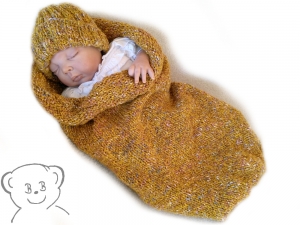 Baby Kuschelsack und Mütze [Farbe GOLD-BRAUN] meliert gestrickt - Handarbeit kaufen
