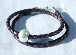 Wickel-Armband mit Perle, Leder, 925er Silber