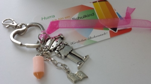 Einschulungsgeschenk Schlüsselanhänger Farbstift Glücksbringer 1.Schultag Geschenkset Mädchen  - Handarbeit kaufen