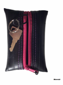 Schlüsseletui aus Fahrradschlauch mit rosa Reißverschluss - Upcycling