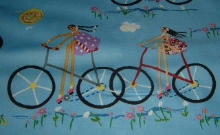 Mädchen Fahrrad City Gals blau   Brandneues Muster  Baumwolle Patchworkstoff 50x110 cm 