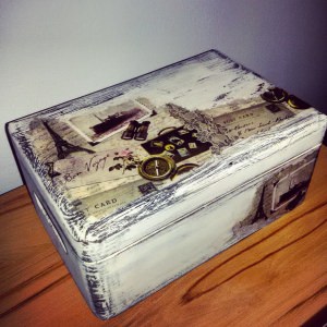 Handgemacht Box mit Serviettentechnik Vintage