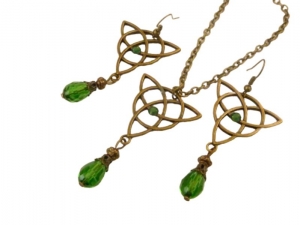 Schmuckset mit Halskette und Ohrringen Irland Stil bronzefarben keltische Knoten Geschenkidee Frau - Handarbeit kaufen