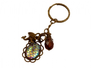 Exklusiver Schlüsselanhänger mit Drachen und Drachenschuppen lila bronzefarben Mittelalter kleines Geschenk - Handarbeit kaufen