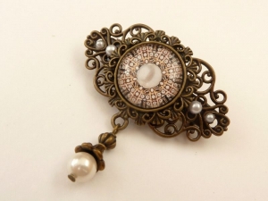 Kleine Haarspange mit Perlen Motiv Muschelkernperle Braut Haarschmuck Geschenk Frau - Handarbeit kaufen